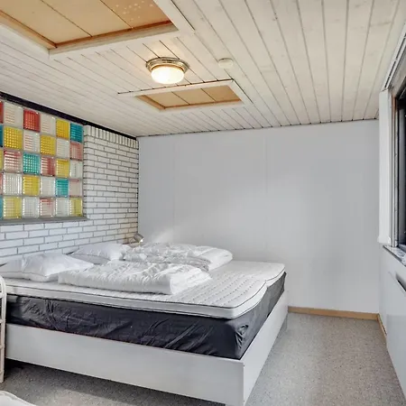 Herly - 50m From The Sea By Interhome Feriehus Hals