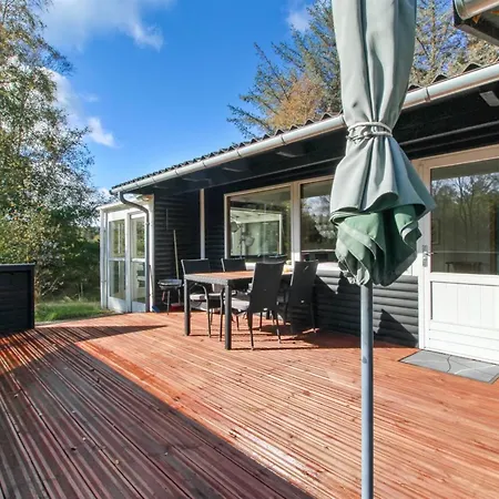 Herly - 50m From The Sea By Interhome Feriehus Hals